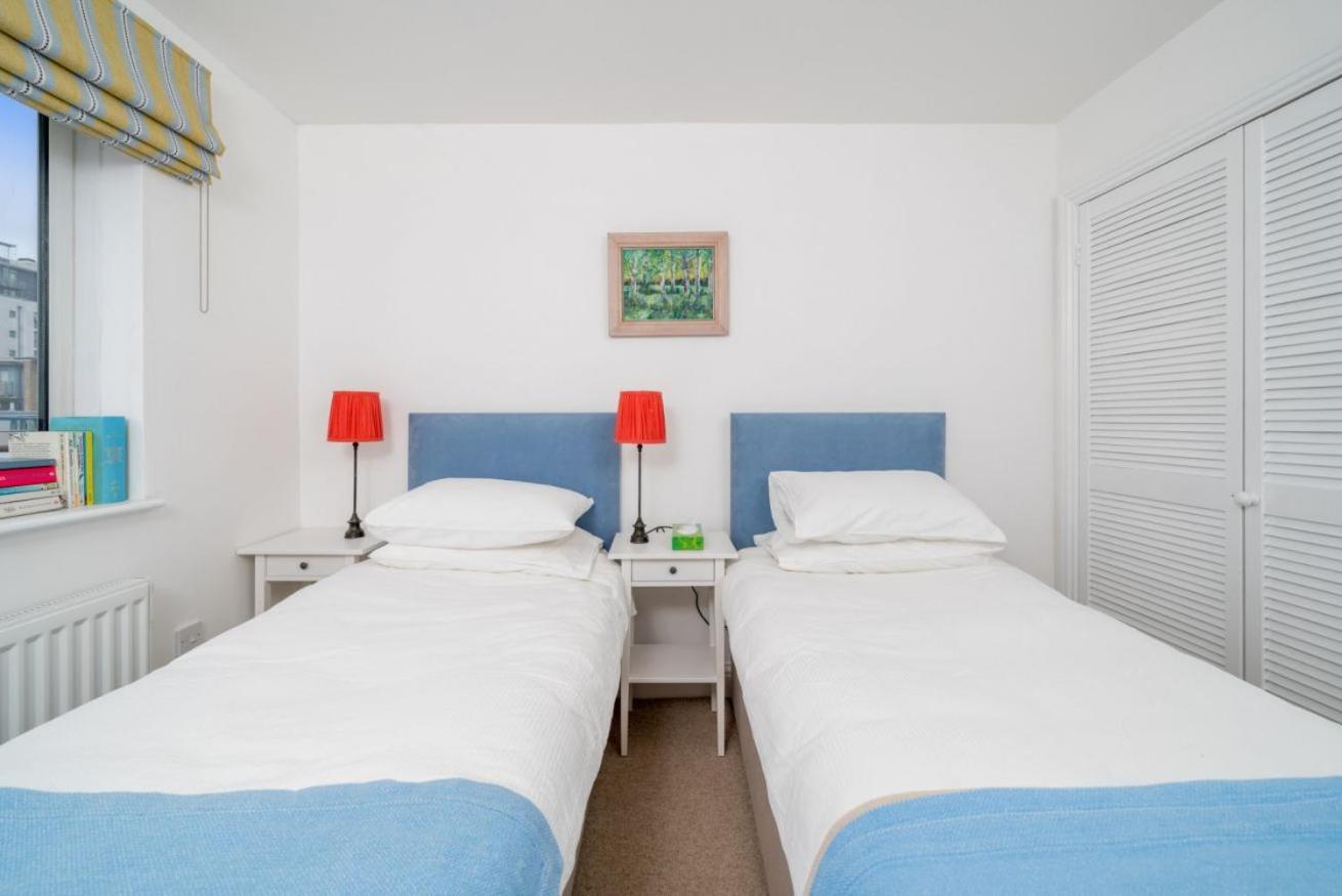 Stylish Flat Between London Bridge & Tower Bridge Exterior foto